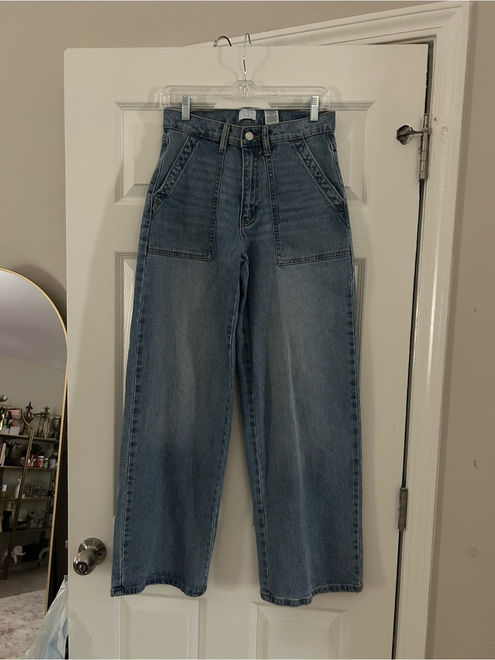 Time and Tru Wide-Leg High-Rise Jeans in Light Blue Wash